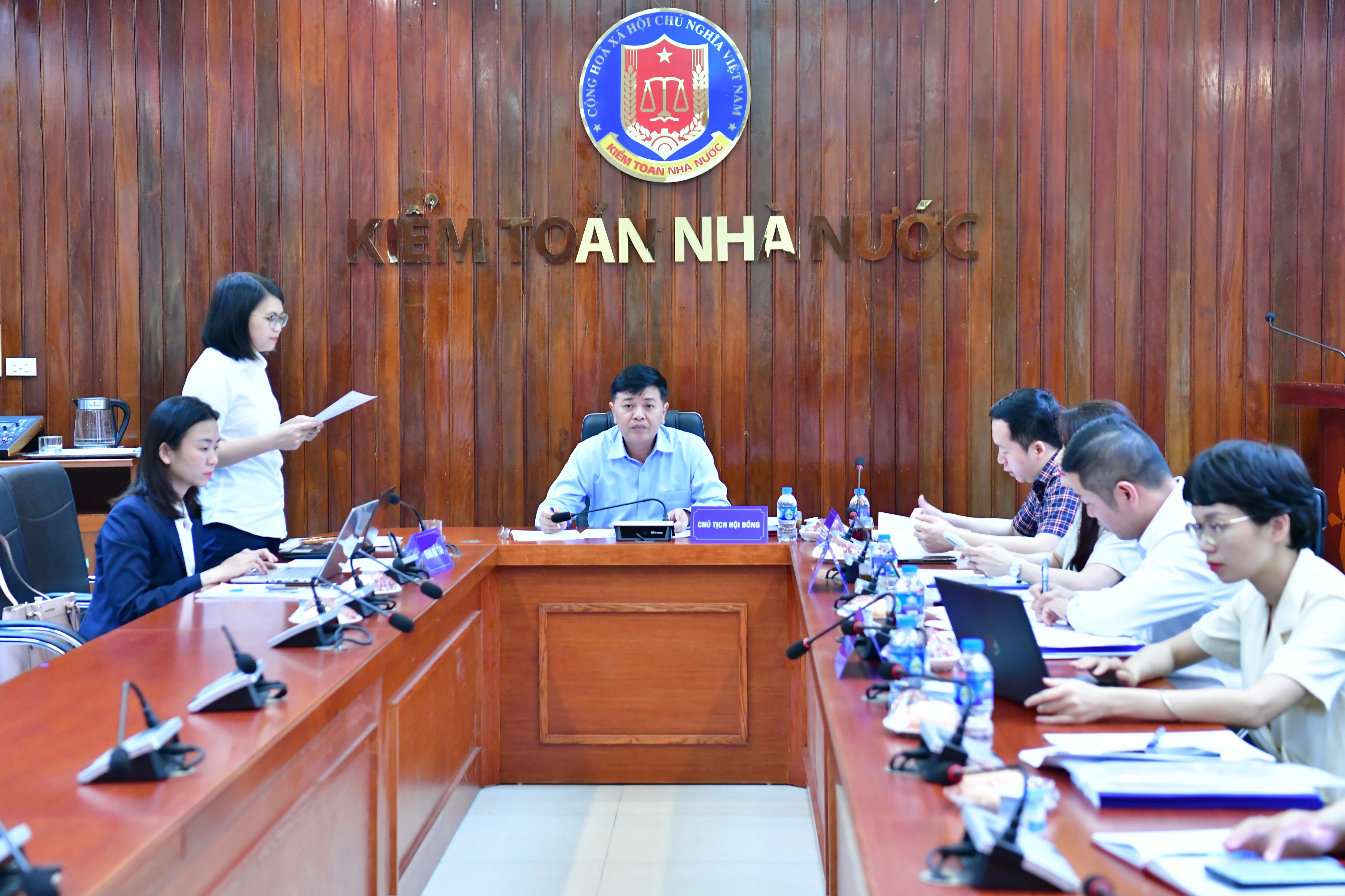 Đánh giá rủi ro và xác định trọng yếu trong kiểm toán hoạt động